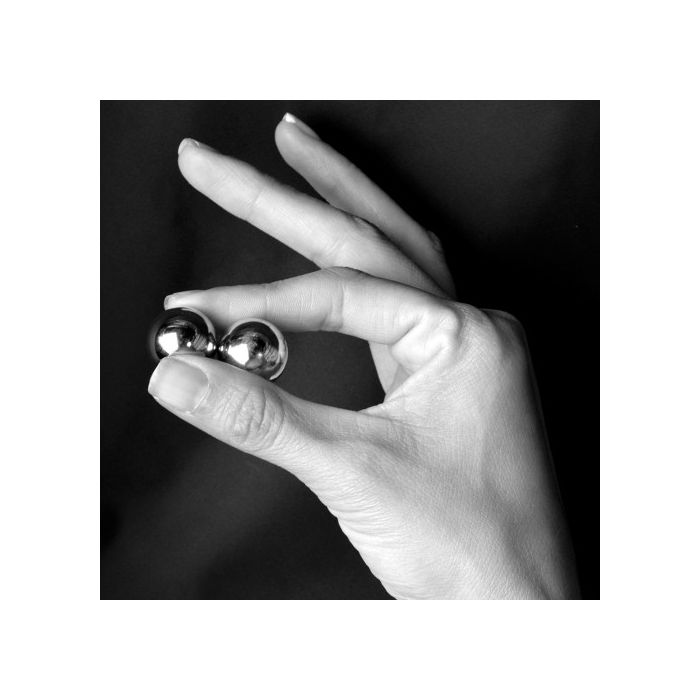 Bolas Vaginais Fetish Fantasy Silver Ben Wa Balls