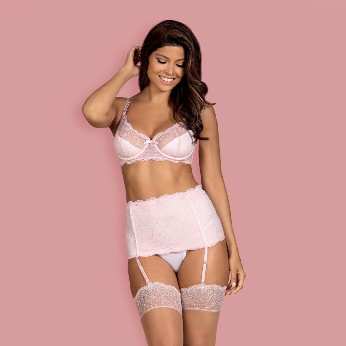 Conjunto Girlly Obsessive Frente
